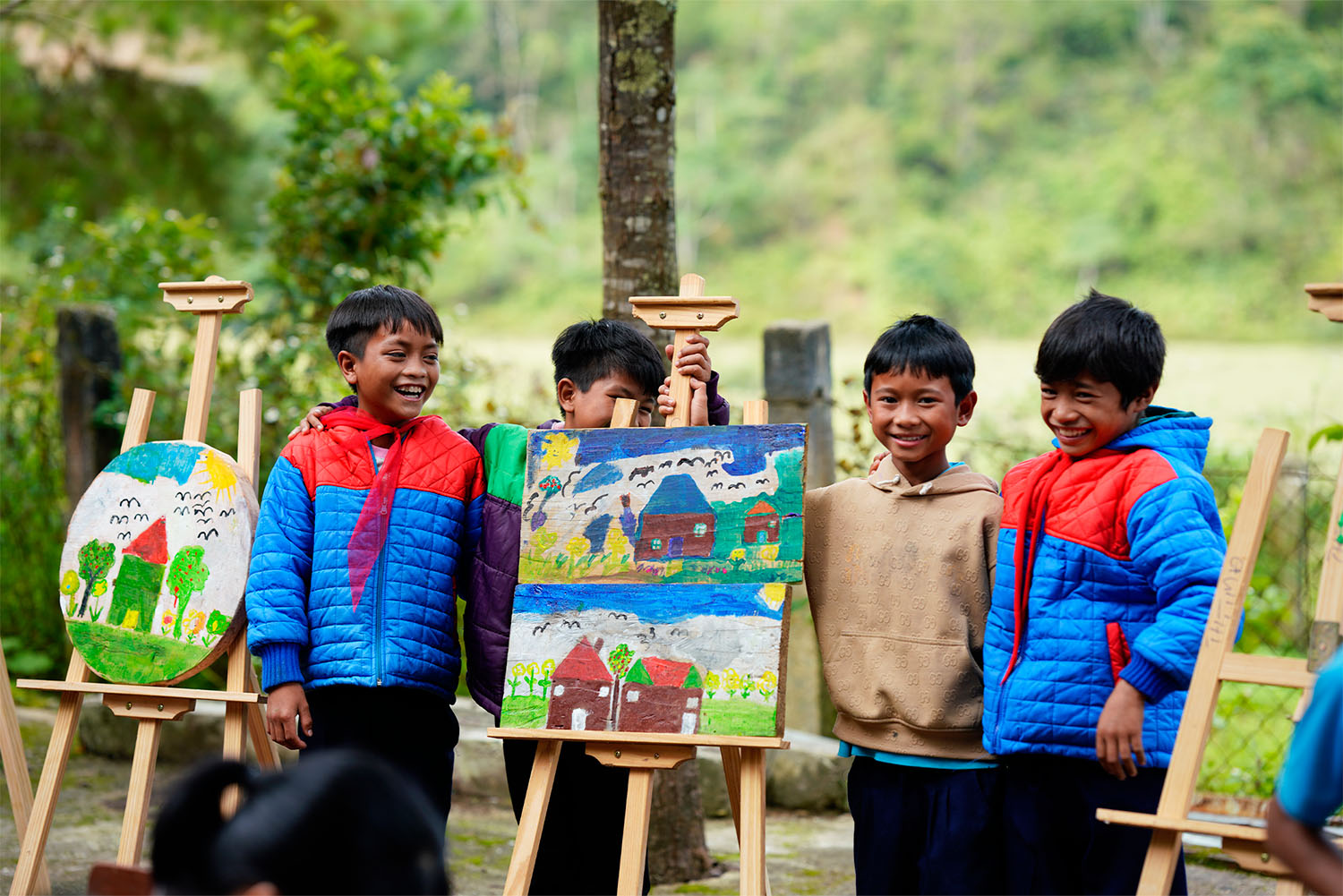 Chặng 2: Cuộc thi vẽ “Ước mơ của em” – Khi những ước mơ nhỏ được vẽ nên bằng sắc màu