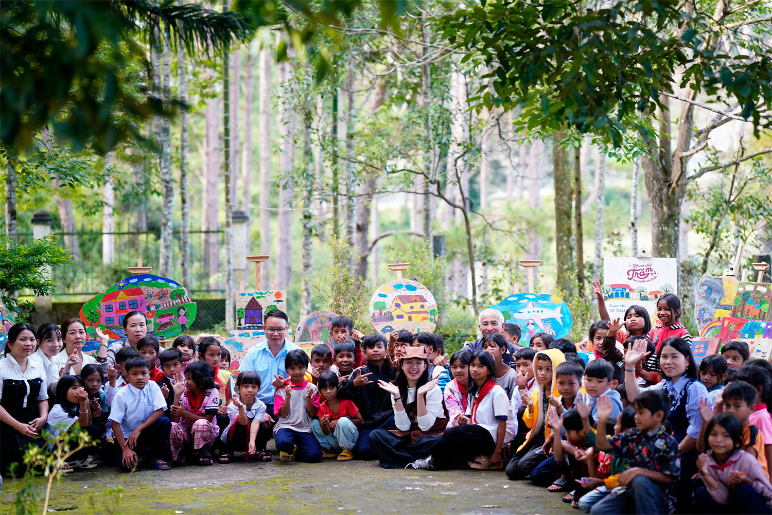 Chặng 2: Cuộc thi vẽ “Ước mơ của em” – Khi những ước mơ nhỏ được vẽ nên bằng sắc màu